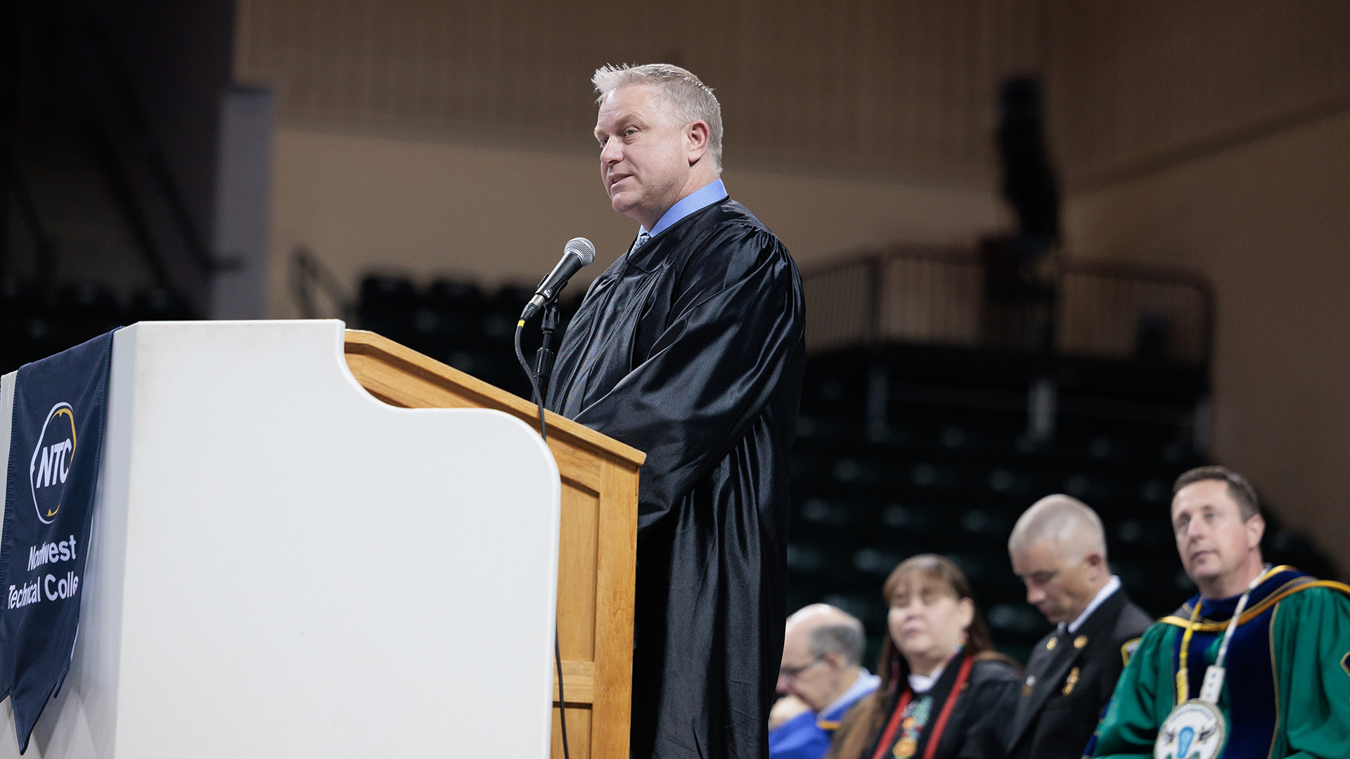 Brad Olson speaks to graduates at NTC's 2025 Commencement