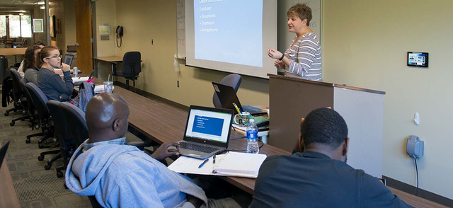 $2,500 Scholarships Available for First-Time Students in High-Demand Majors