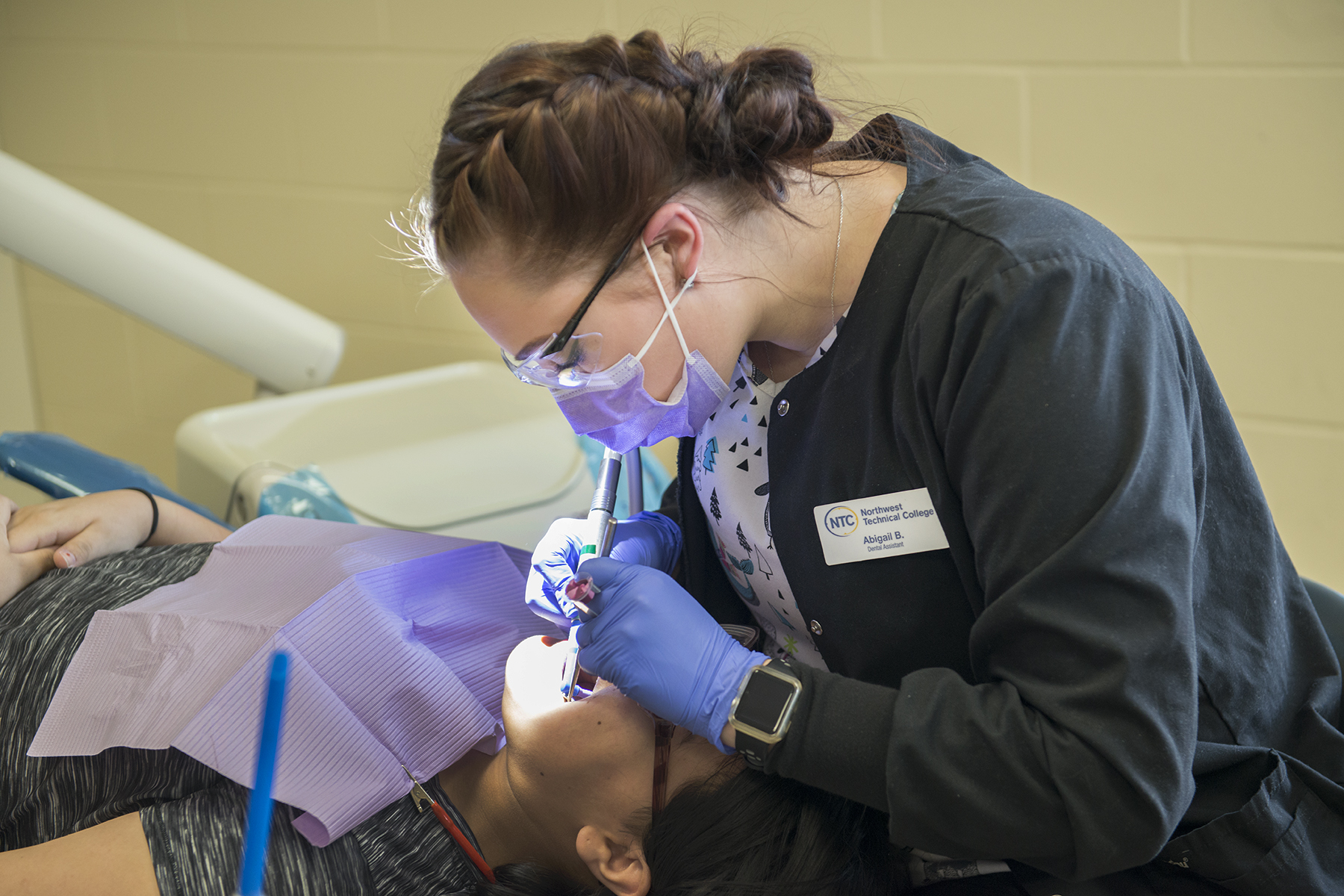 NTC Dental Assisting Program Provide Care to Nearly 50 Kids at Annual