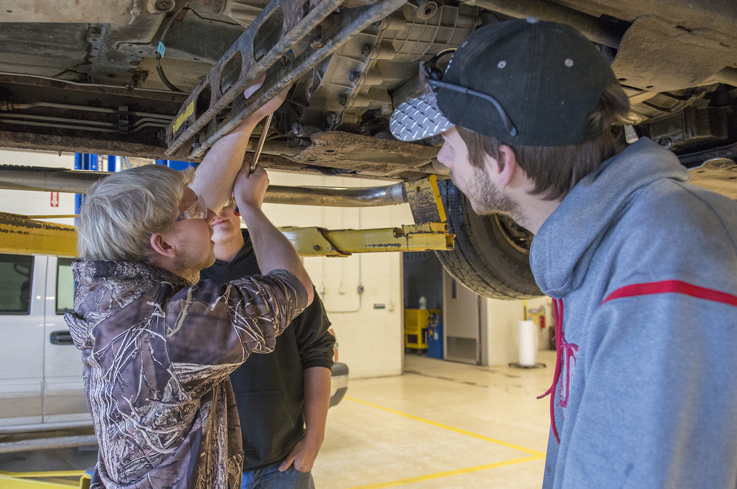 NTC’s Automotive Service and Performance program held a car winterization clinic for the Bemidji community in conjunction with the Day of Giving and local sponsors.