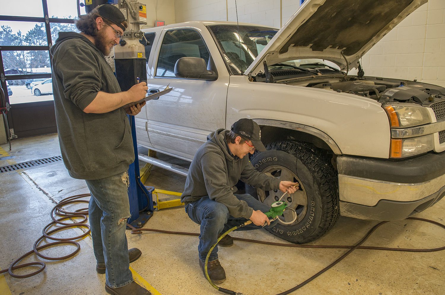 NTC’s Automotive Service and Performance program held a car winterization clinic for the Bemidji community in conjunction with the Day of Giving and local sponsors.