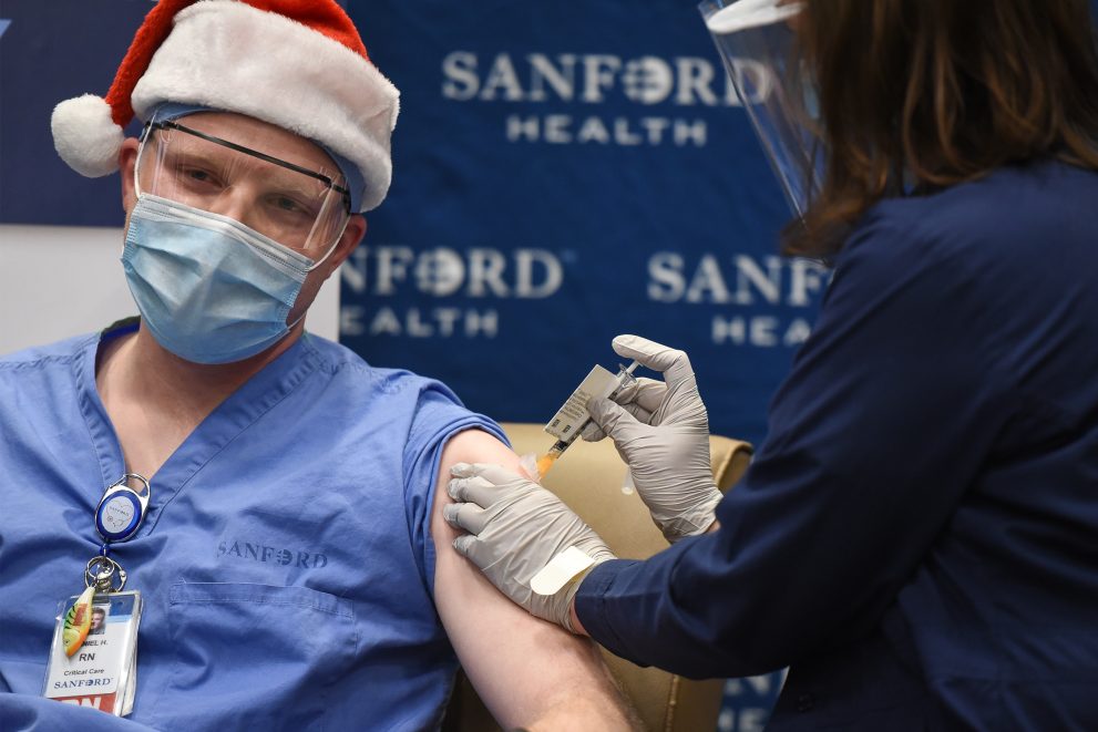 Registered Nurse Dan Hanson (Jillian Gandsey / Bemidji Pioneer)