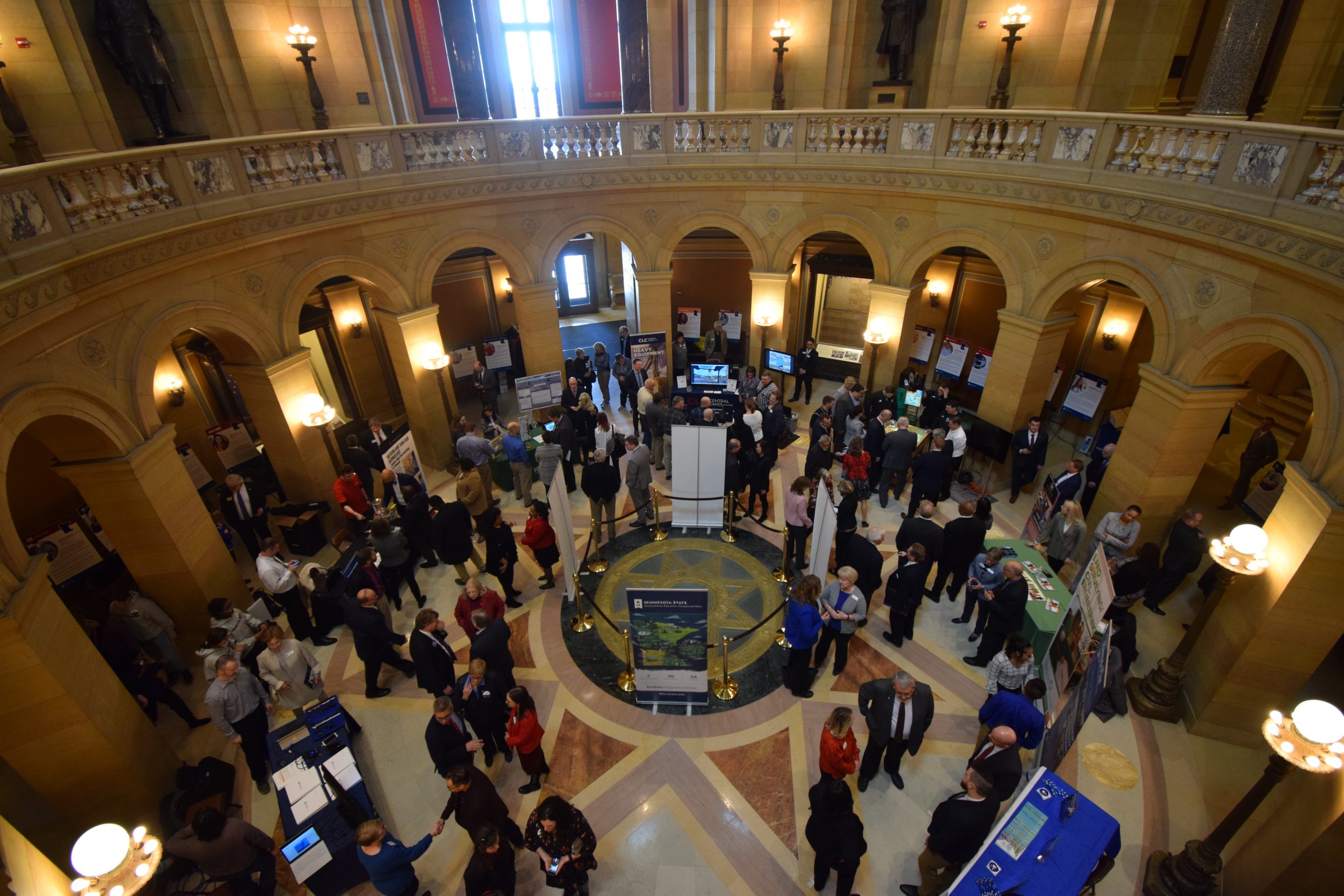 Attendees of Minnesota State Day at the Capitol.