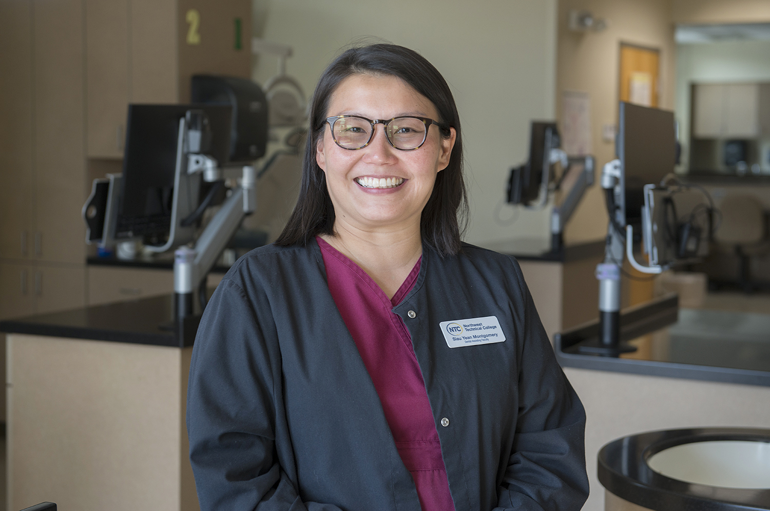 Siau Yean Montgomery, dental assisting adjunct instructor